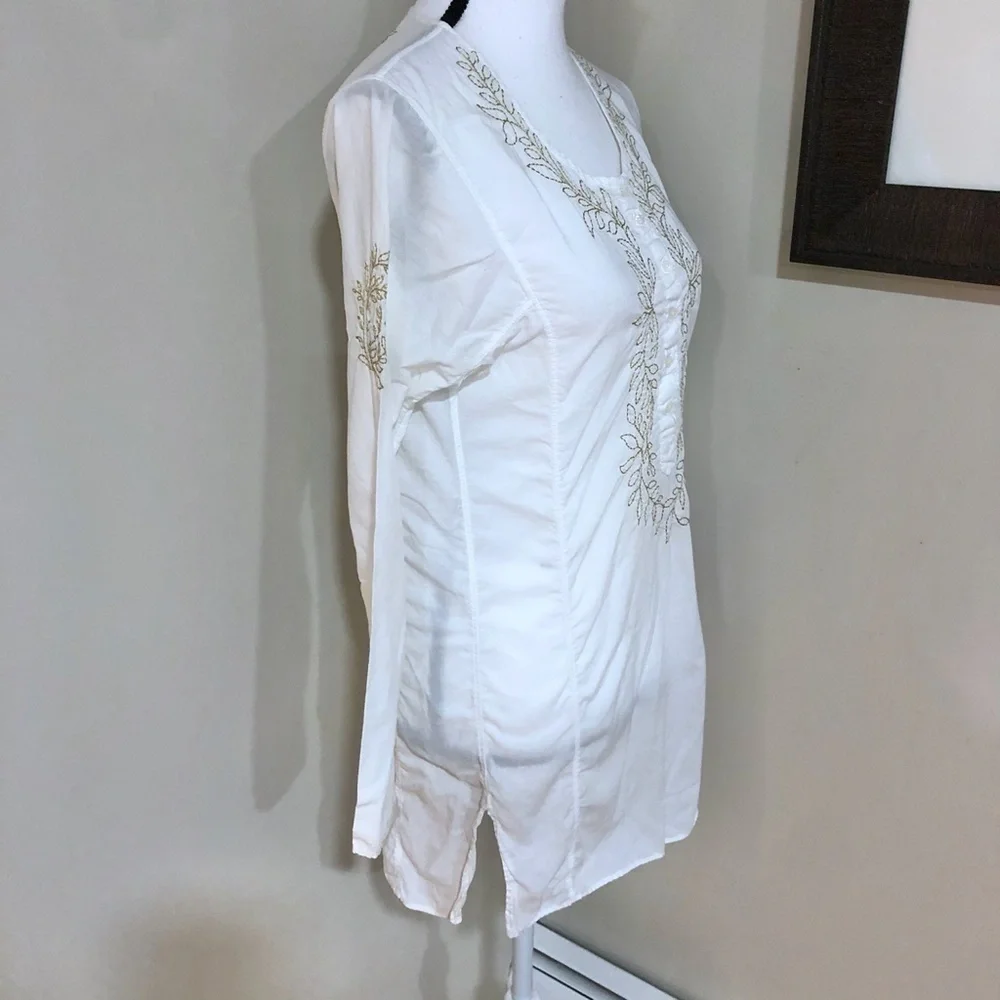 *J. CREW* White Embroidered Long Sleeve Top Size XS